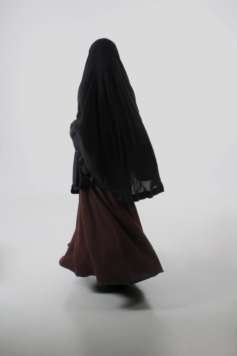 Ruffles-Khimar-Hijab-Svart-Qamar-2