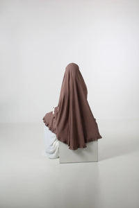 Ruffles Khimar – myk khimar med rysjedetalj fra Qamar
