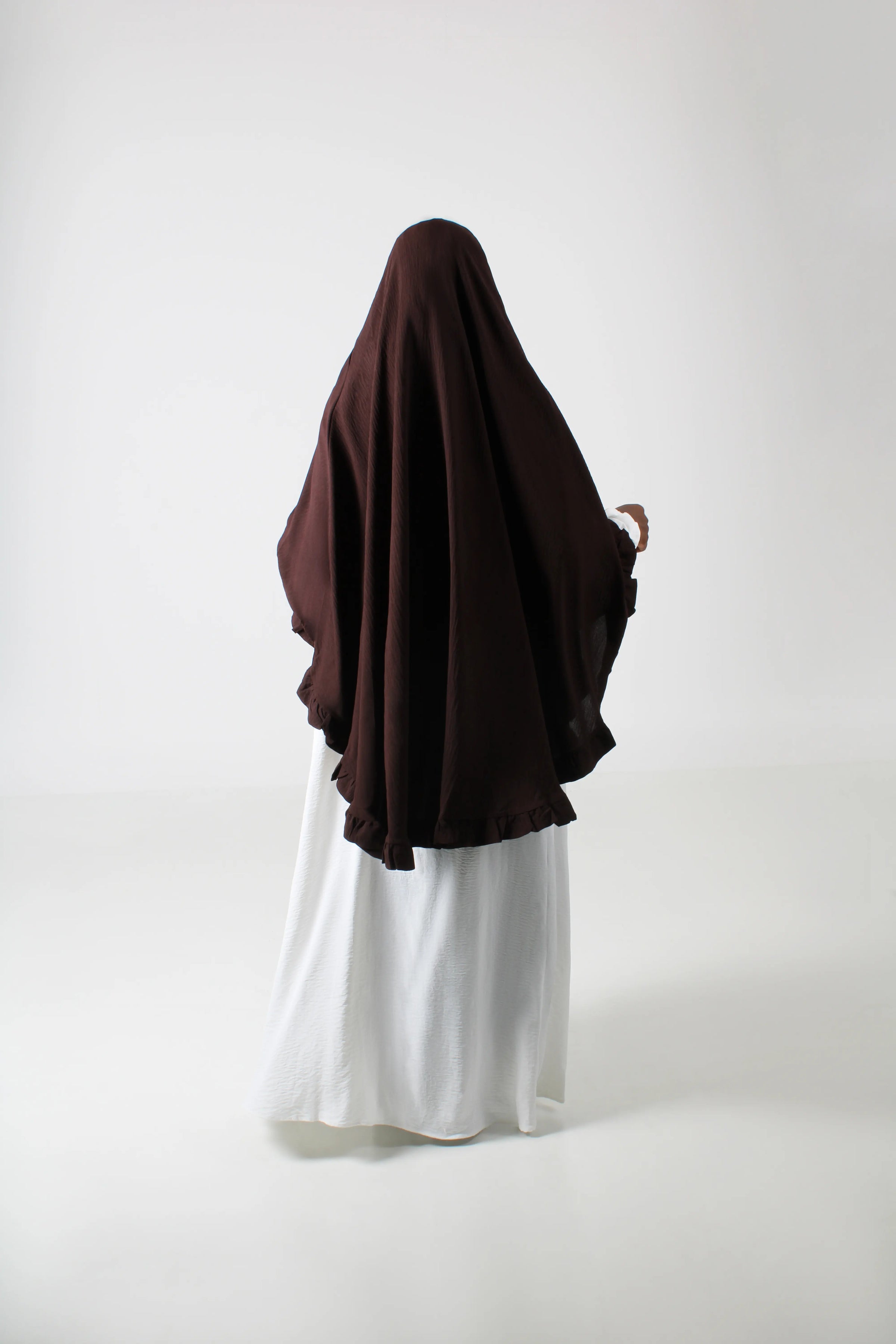 Ruffles-khimar-hijab-brun-qamar